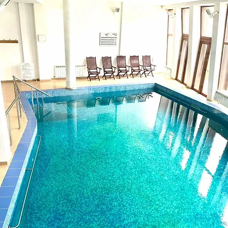 The Mountain Hug 1br By Si Apartman Banszko