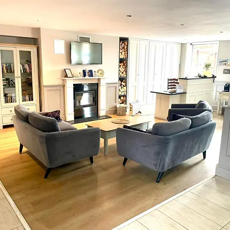 The Mountain Hug 1br By Si Lägenhet